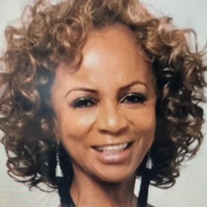 Meet your Posher, Sallie